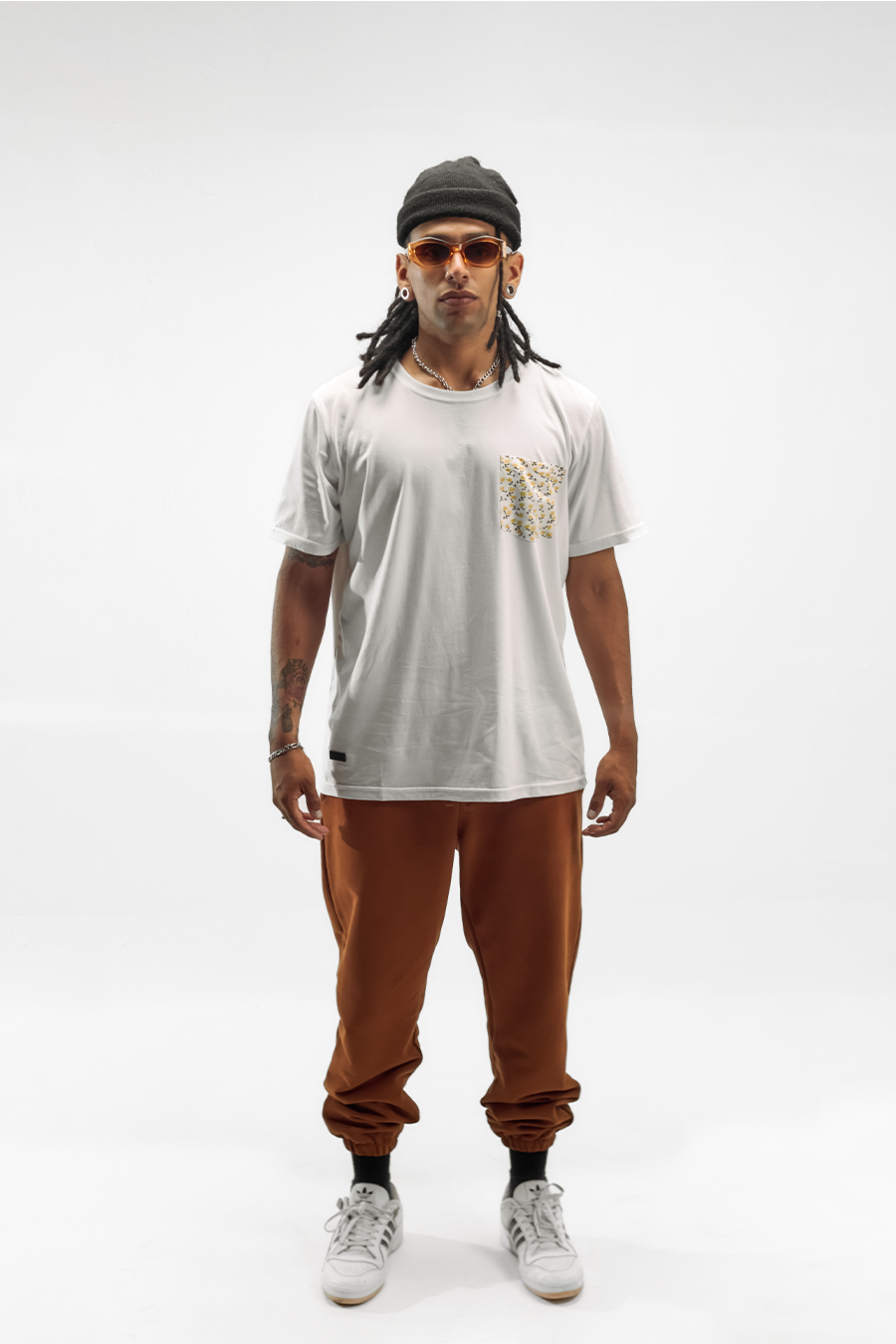 Flowers Pocket Tee - Blanco