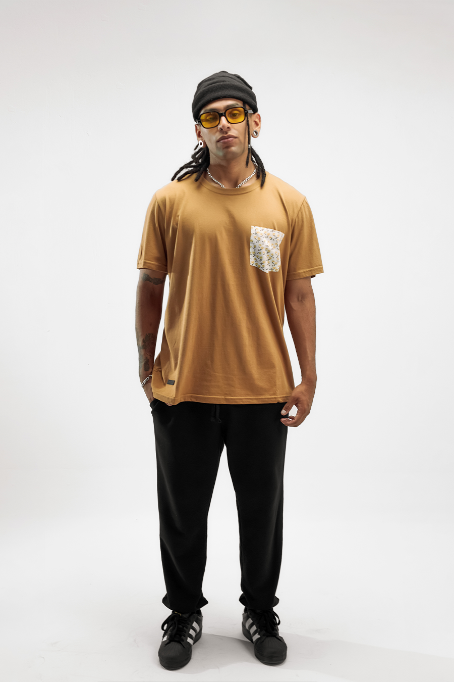 Flowers Pocket Tee - Camel