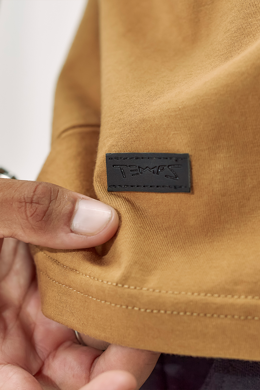 Paint Pocket Tee - Camel